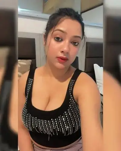 Call Girls Service Silwani